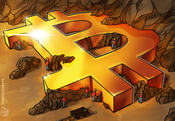 Bitcoin miners earn under 0.7% of revenue from fees in new 10-year low