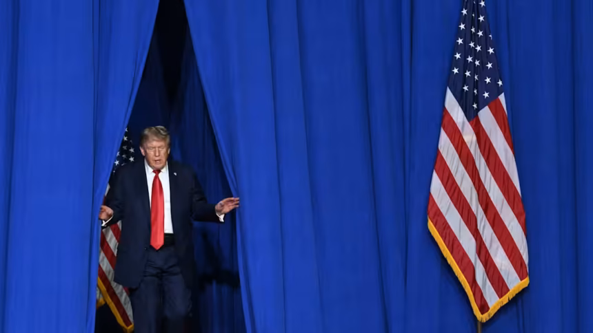 Trump’s approval rating falls to all-time low in FT poll