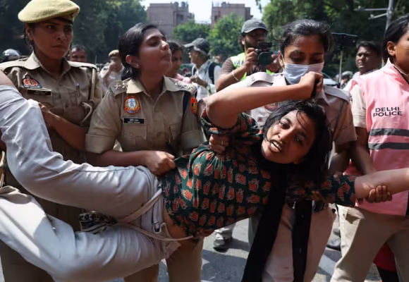Police arrest leader of India’s ‘Cockroach’ movement before mass protest